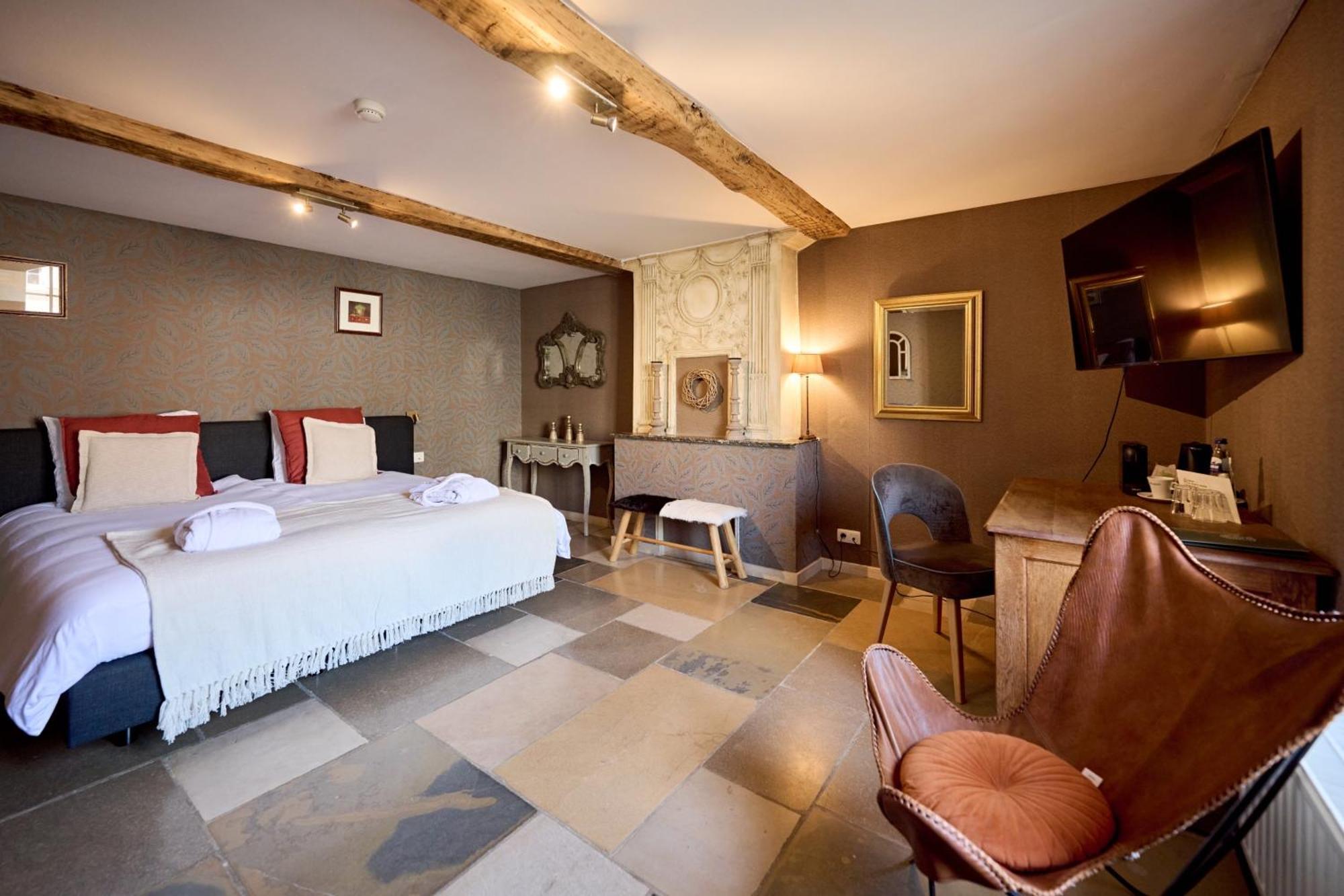Hotel La Malle Poste Рошфор Екстериор снимка