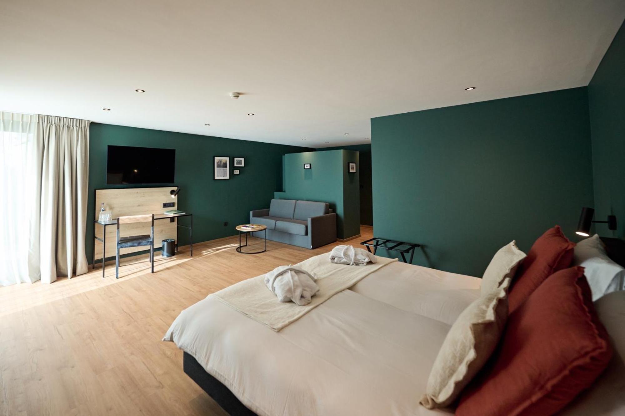 Hotel La Malle Poste Рошфор Екстериор снимка