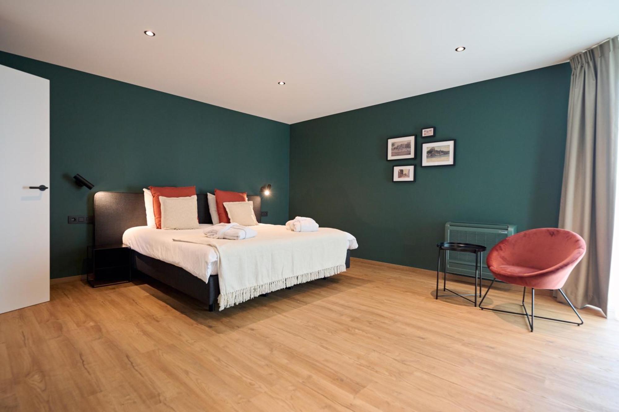 Hotel La Malle Poste Рошфор Екстериор снимка
