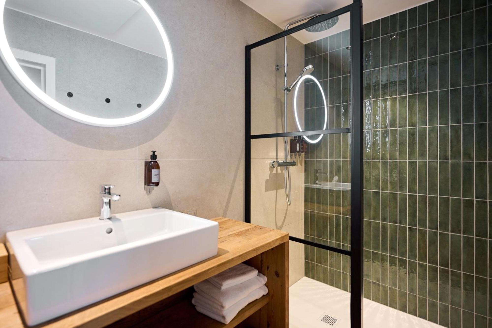 Hotel La Malle Poste Рошфор Екстериор снимка