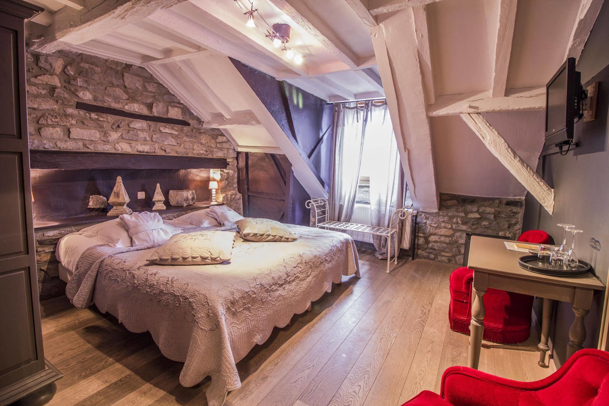 Hotel La Malle Poste Рошфор Екстериор снимка